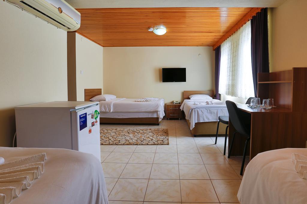 Gizem Pansiyon Canakkale Exterior photo